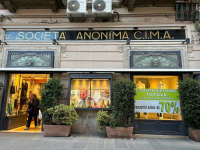 Il �delitto� pi� grande si � per� consumato quest�anno con l�annuncio della chiusura da parte della Societ� anonima Cima, il negozio di abbigliamento di intimo sito di via Sparano che con i suoi 96 anni di et� rappresentava uno degli esercizi commerciali pi� antichi di Bari